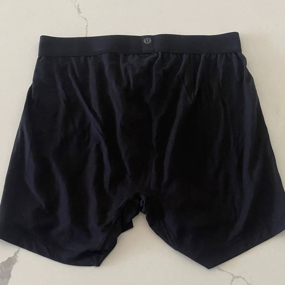 Lululemon Always In Motion Men’s Black Boxer Brief Size Medium